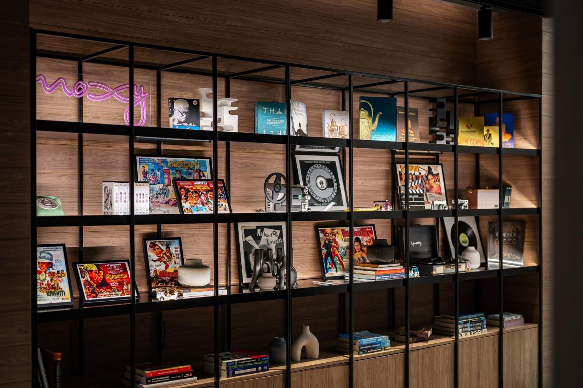 Moxy Bangkok Ratchaprasong Banguecoque Exterior foto