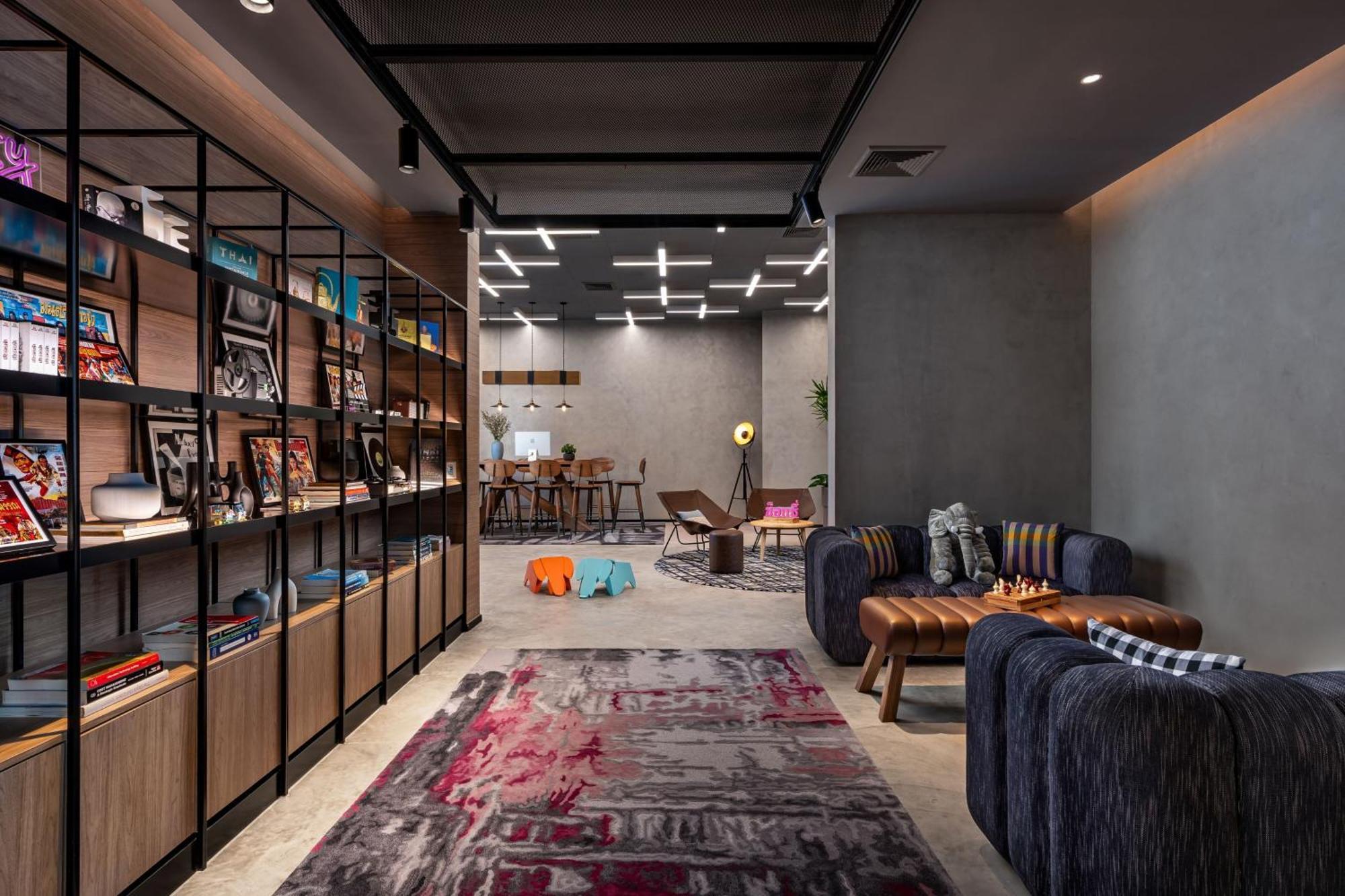 Moxy Bangkok Ratchaprasong Banguecoque Exterior foto